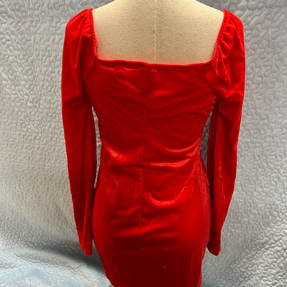Ruched bodycon dress - Picture 9 of 11